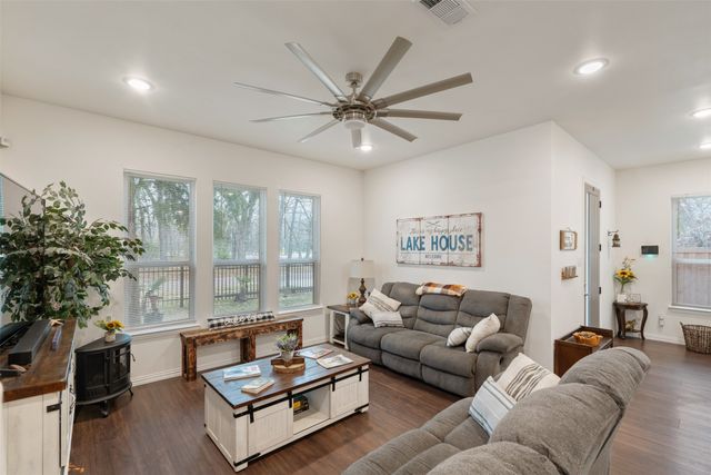 6156 Inca Drive, Mabank, TX 75156