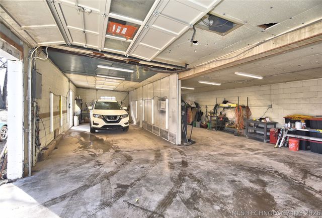 4038 N Cincinnati Drive, Tulsa, OK 74106