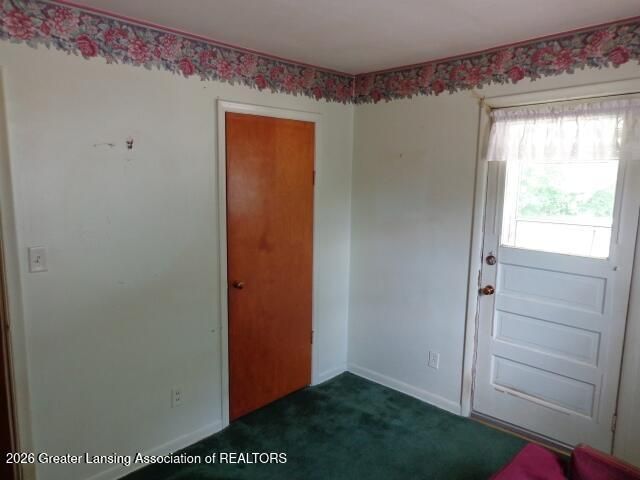 216 W Jolly Road, Lansing, MI 48910