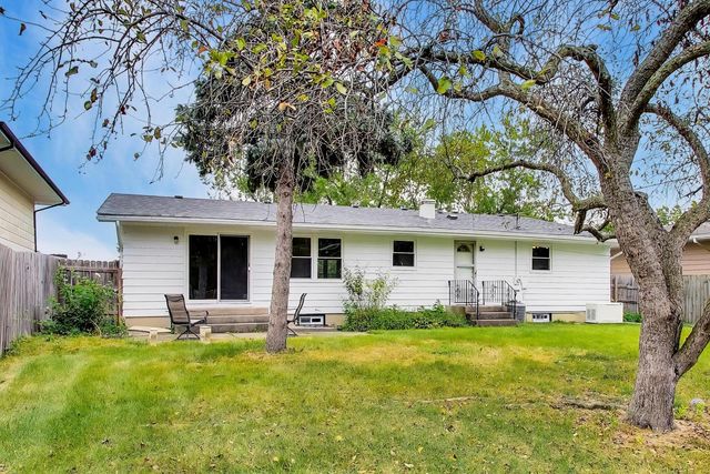 19246 Oakwood Avenue, Lansing, IL 60438