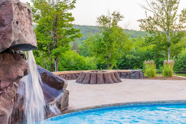 125 Summit Road, Sutton, NH 03260