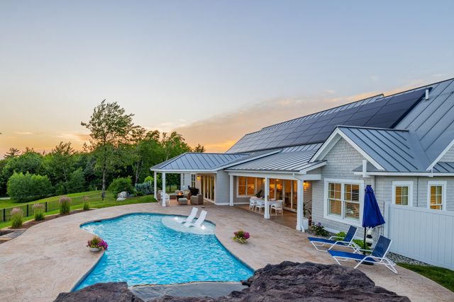 125 Summit Road, Sutton, NH 03260