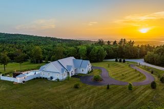 125 Summit Road, Sutton, NH 03260