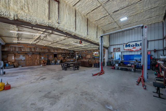 508 Fm 3179, Huntsville, TX 77340