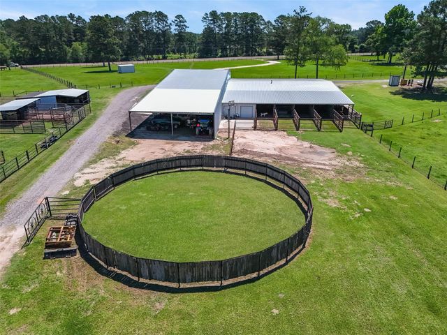 508 Fm 3179, Huntsville, TX 77340
