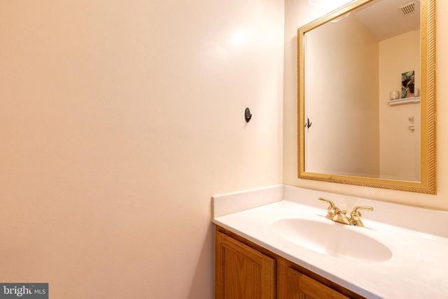 752 LEISTER DR, Lutherville Timonium, MD 21093