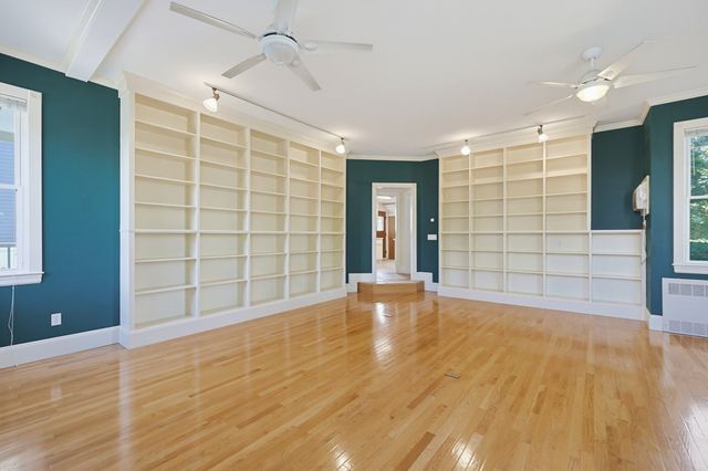 148 Washington St, Medford, MA 02155