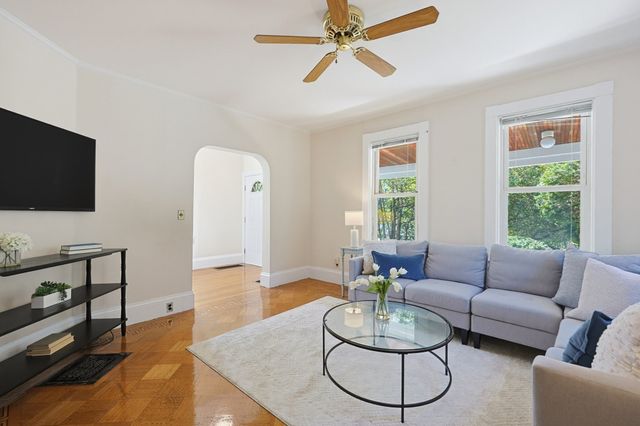 148 Washington St, Medford, MA 02155