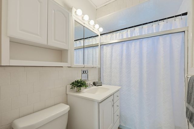 148 Washington St, Medford, MA 02155