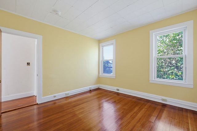 148 Washington St, Medford, MA 02155