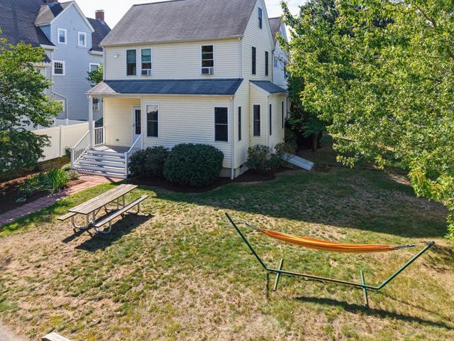 148 Washington St, Medford, MA 02155