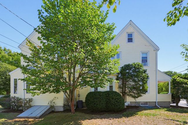 148 Washington St, Medford, MA 02155
