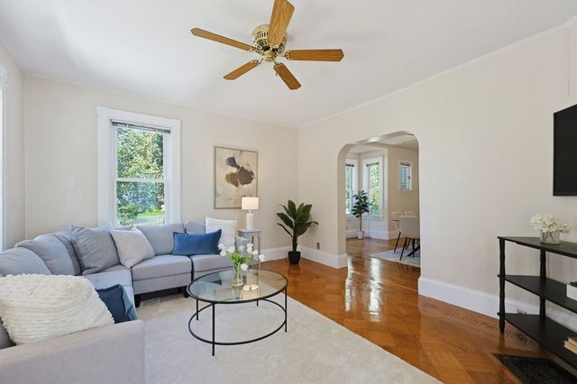 148 Washington St, Medford, MA 02155