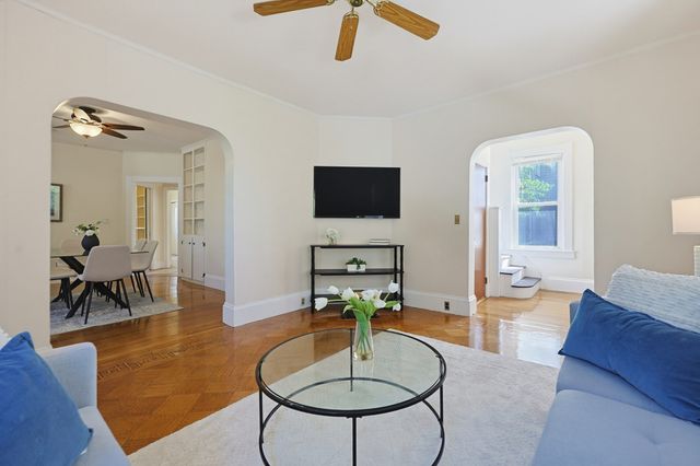 148 Washington St, Medford, MA 02155