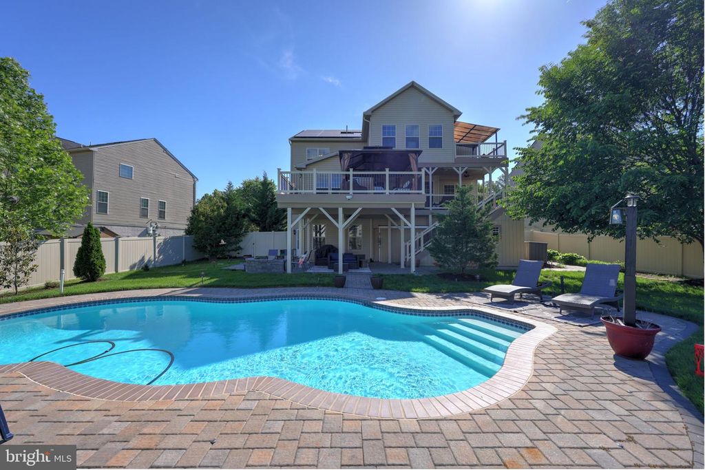 2703 BROWNLEE CT, Lanham, MD 20706