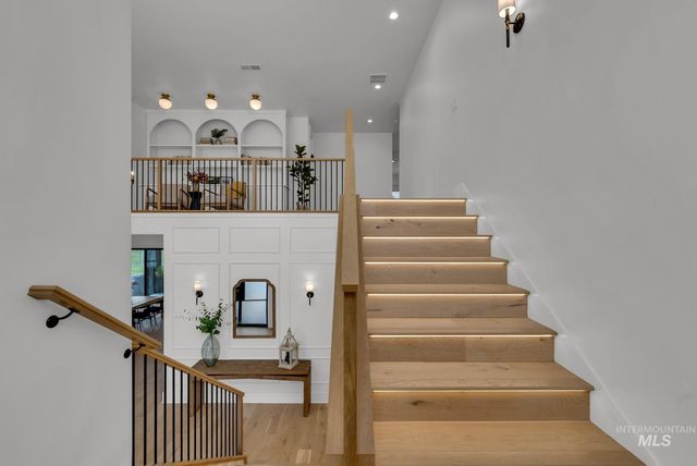 1355 N Morehouse Ave, Eagle, ID 83616