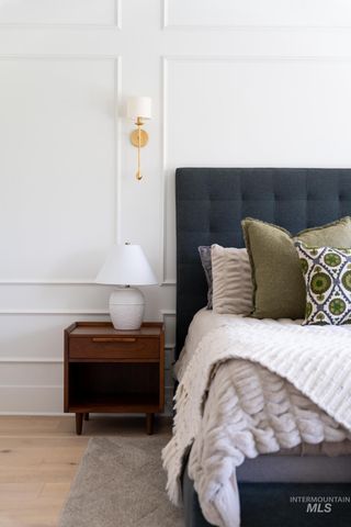 1355 N Morehouse Ave, Eagle, ID 83616