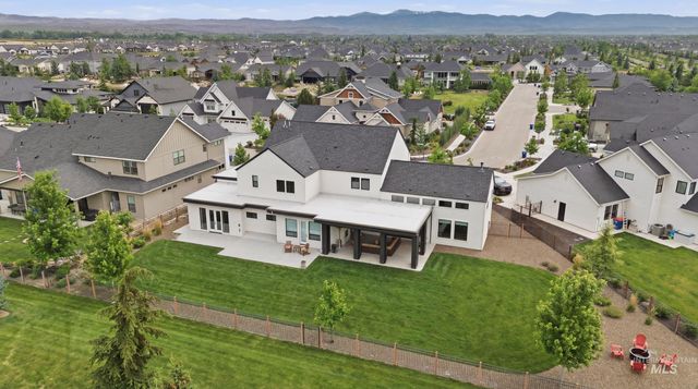 1355 N Morehouse Ave, Eagle, ID 83616