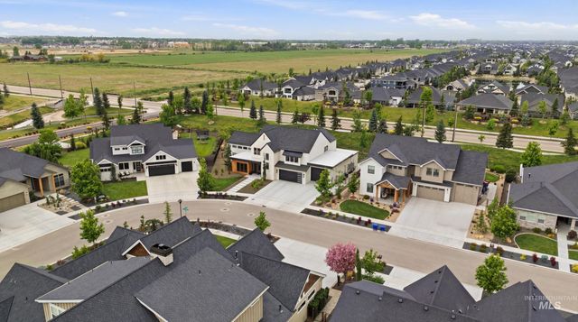 1355 N Morehouse Ave, Eagle, ID 83616