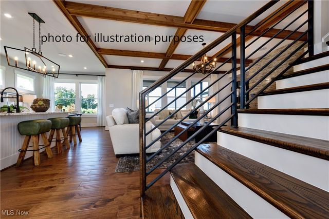 52 Boulder Boulevard, Peninsula, OH 44264