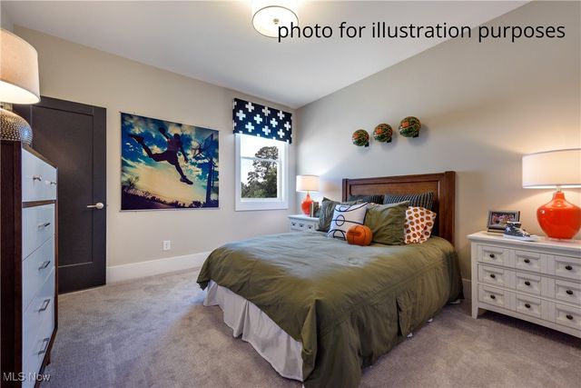 52 Boulder Boulevard, Peninsula, OH 44264