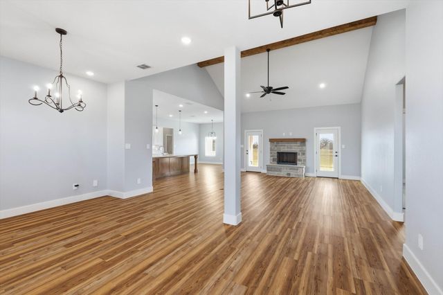 420 Zonaverde Court, Poolville, TX 76487