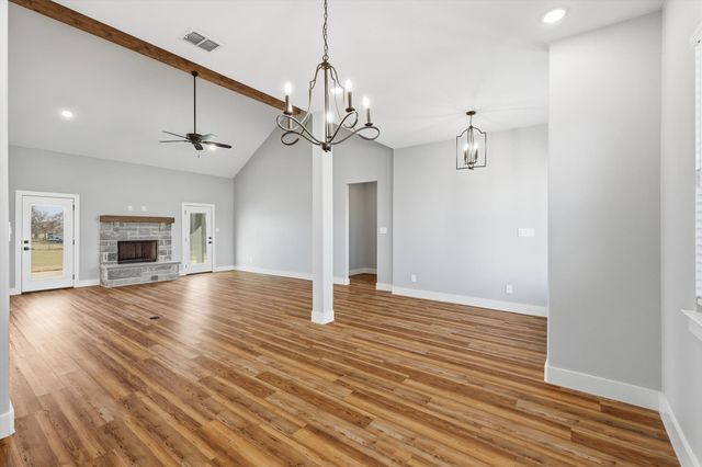 420 Zonaverde Court, Poolville, TX 76487