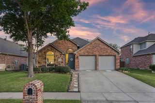 2424 Deerwood Drive, Little Elm, TX 75068