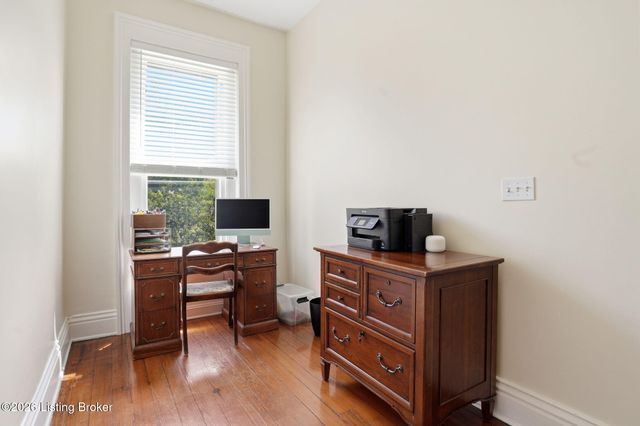 1344 S 6th St, Louisville, KY 40208