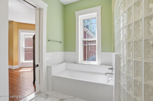 1344 S 6th St, Louisville, KY 40208