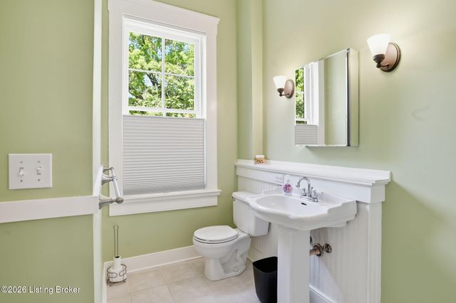 1344 S 6th St, Louisville, KY 40208