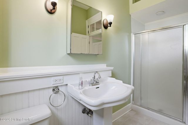 1344 S 6th St, Louisville, KY 40208
