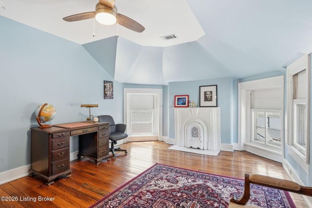 1344 S 6th St, Louisville, KY 40208