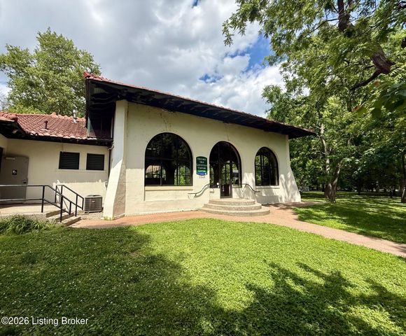 1344 S 6th St, Louisville, KY 40208