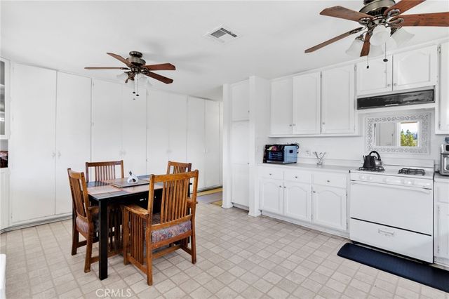 18393 Orange, Hesperia, CA 92345