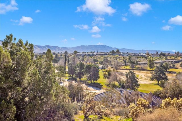 18393 Orange, Hesperia, CA 92345