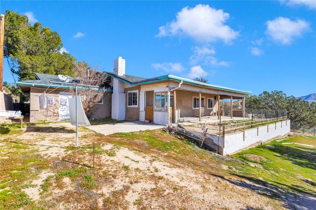 18393 Orange, Hesperia, CA 92345