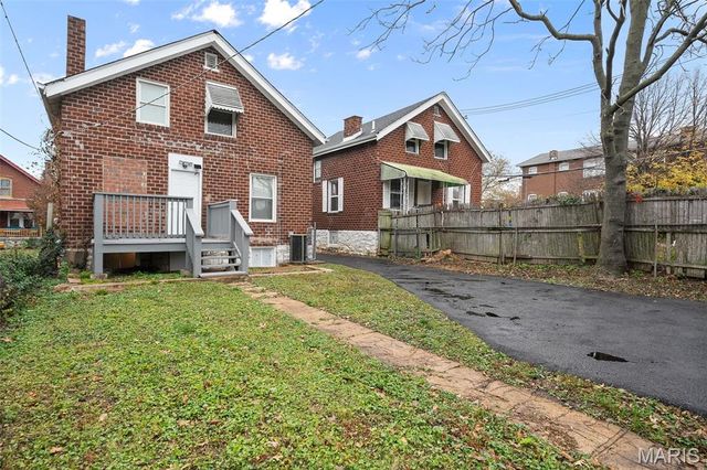 3706 Neosho Street, St Louis, MO 63116