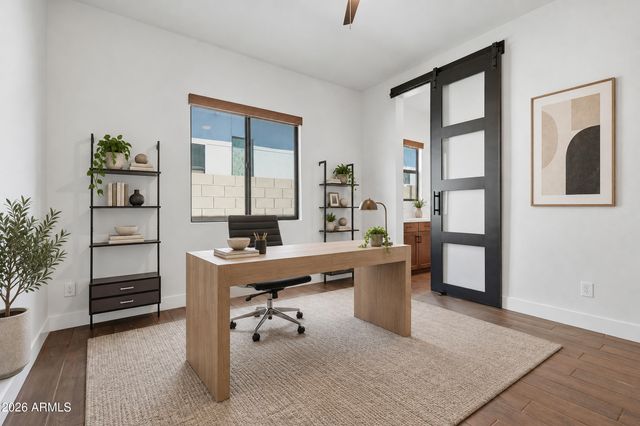 813 E Corral Road, Phoenix, AZ 85042