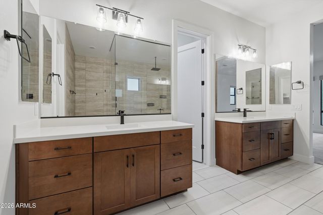 813 E Corral Road, Phoenix, AZ 85042