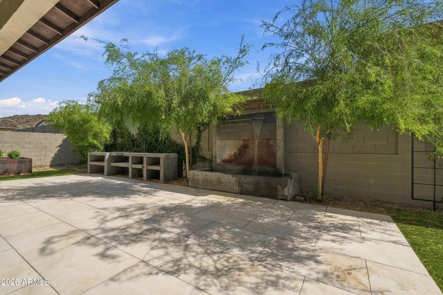 813 E Corral Road, Phoenix, AZ 85042