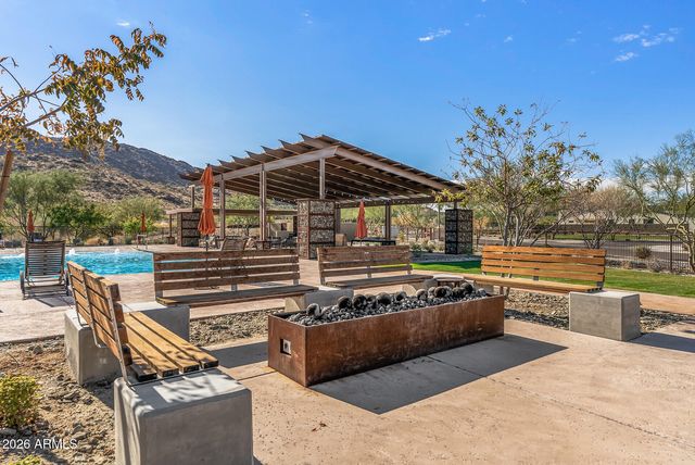 813 E Corral Road, Phoenix, AZ 85042
