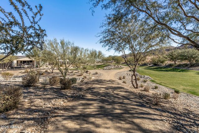 813 E Corral Road, Phoenix, AZ 85042