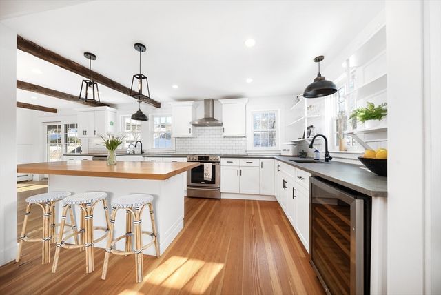 560 Jerusalem Rd, Cohasset, MA 02025