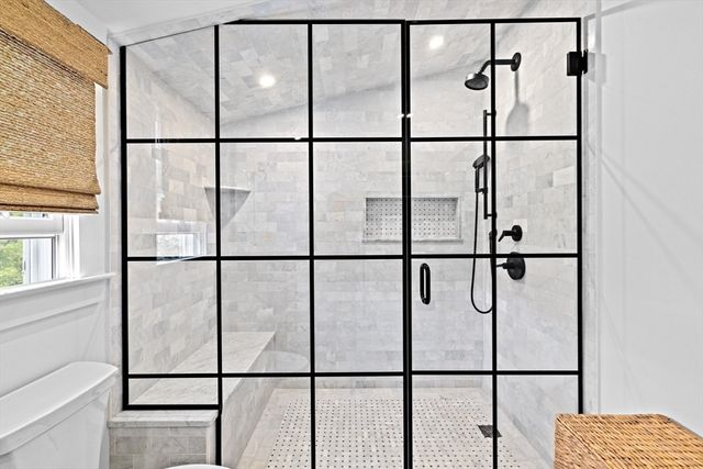 560 Jerusalem Rd, Cohasset, MA 02025