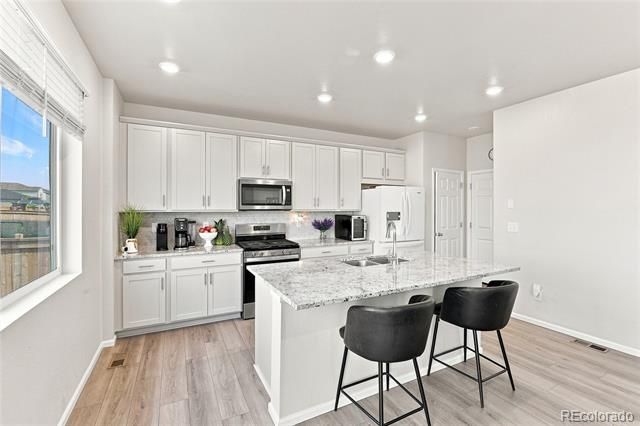 9140 Pitkin Street, Commerce City, CO 80022