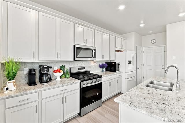 9140 Pitkin Street, Commerce City, CO 80022