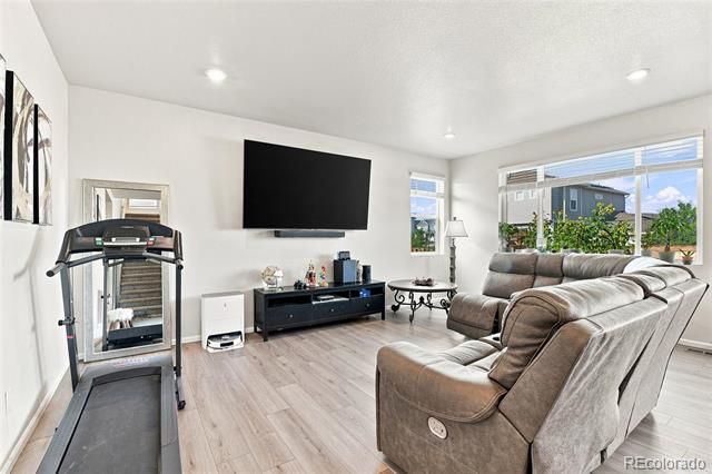 9140 Pitkin Street, Commerce City, CO 80022