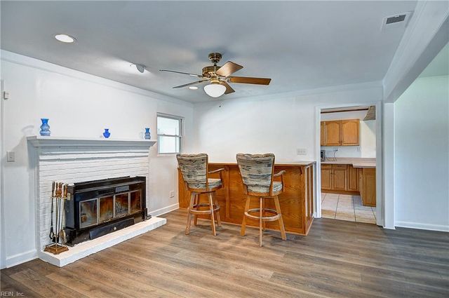 600 Sandy Springs LN, Virginia Beach, VA 23452