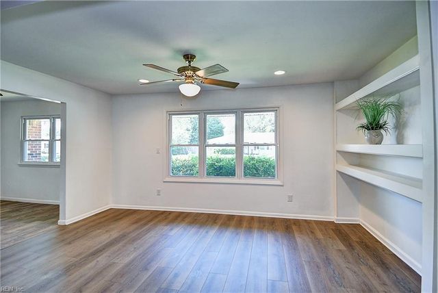 600 Sandy Springs LN, Virginia Beach, VA 23452